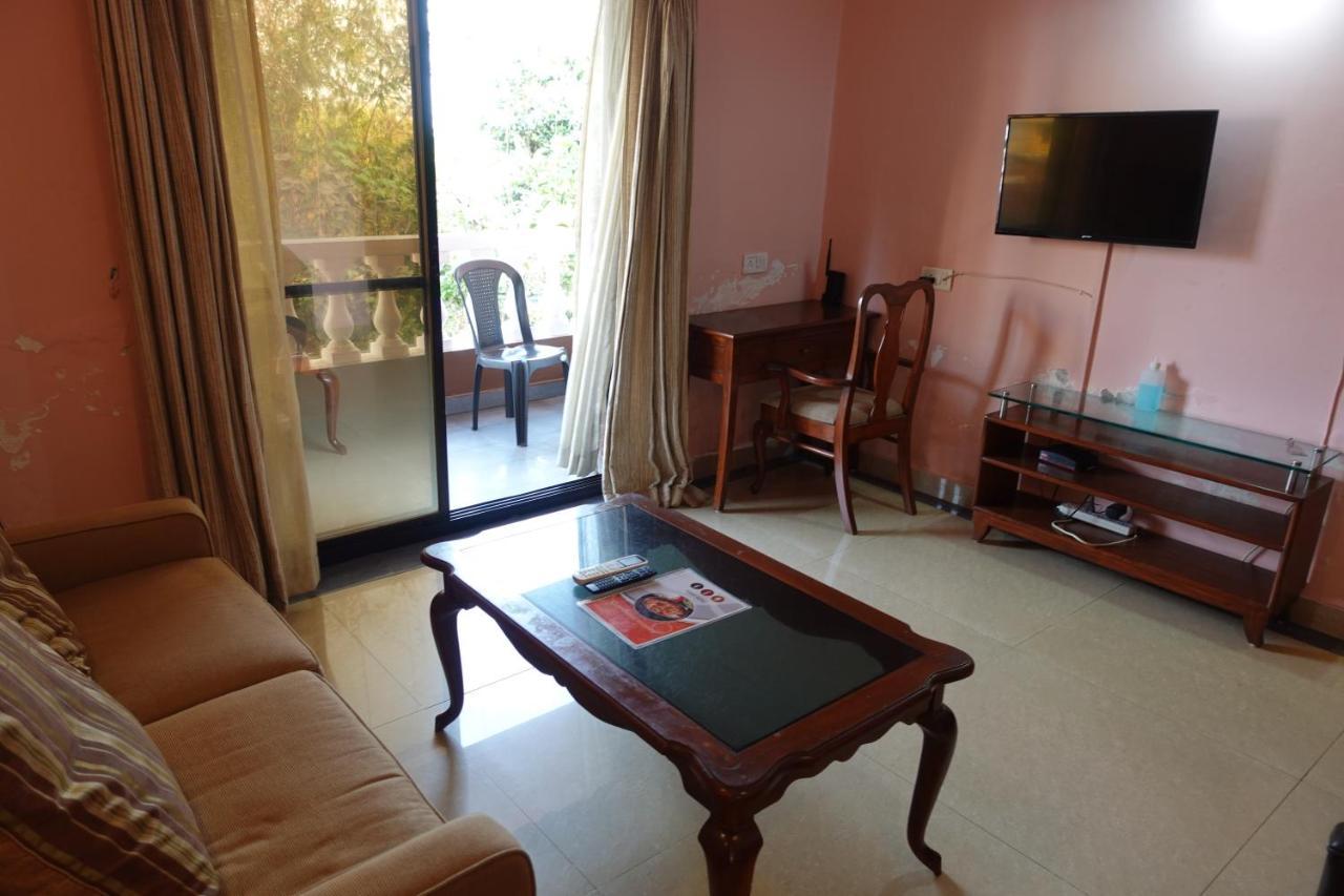 Westwood Residence Goa - The Boutique Hotel Мапуса Екстериор снимка